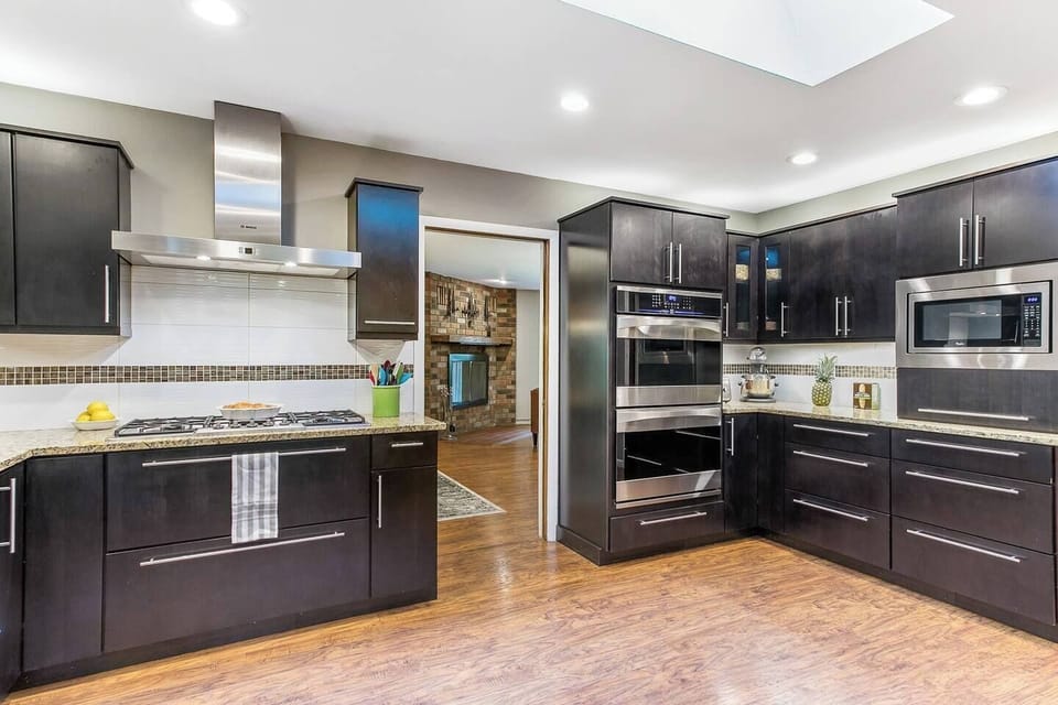 Large kitchen