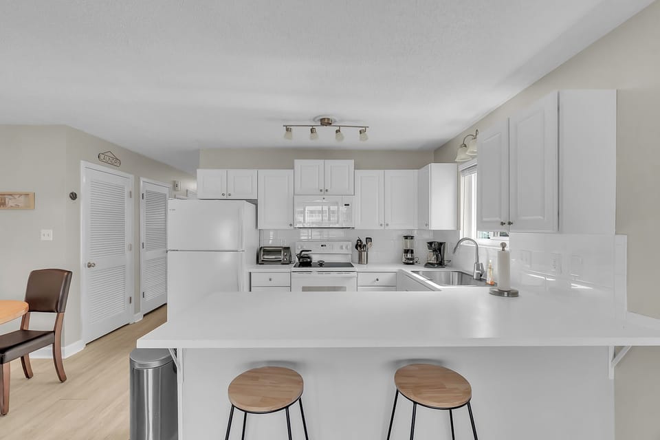 Kitchen 4