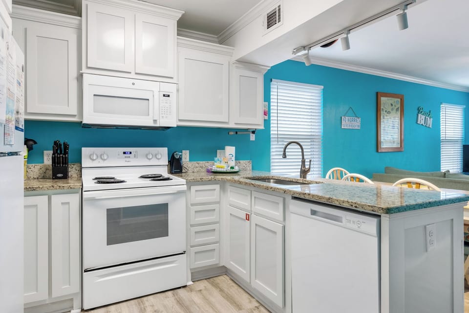 Beach Bum A - Kitchen