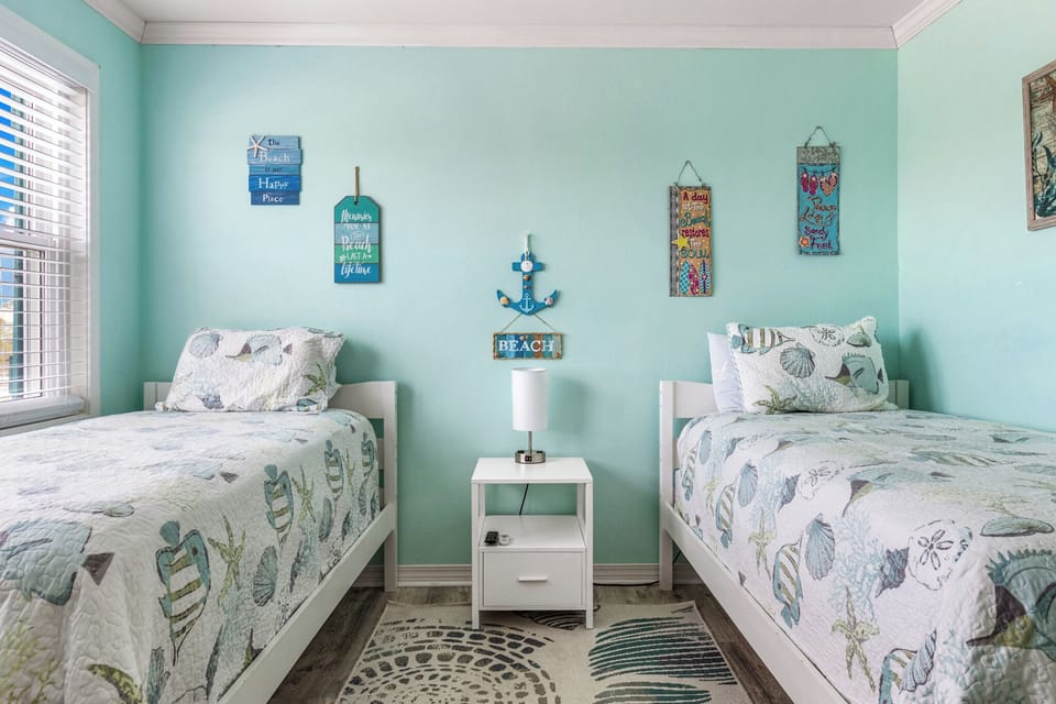 Beach Bum A - Third Bedroom