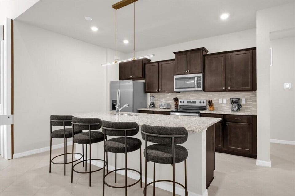 16237SaintMartinStreet(7)