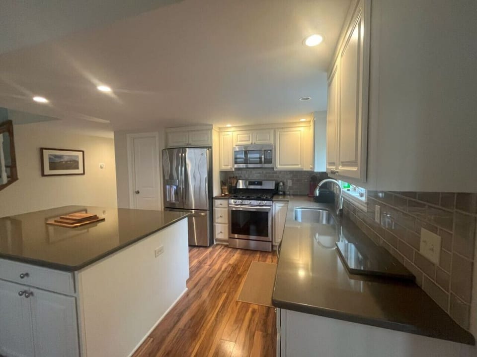 Main floor kitchen