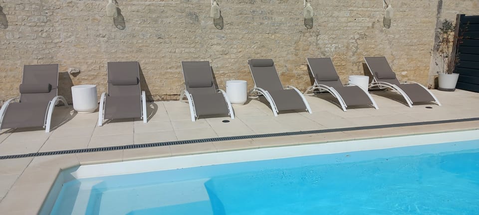 :Pool