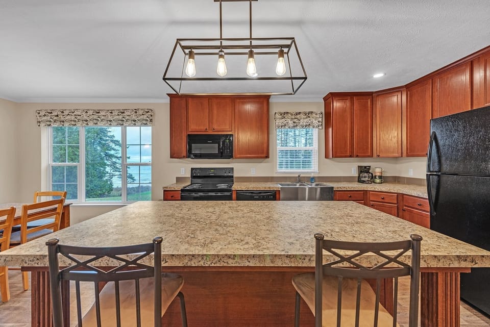 Indoors, Kitchen, Kitchen Island, Furniture, Table