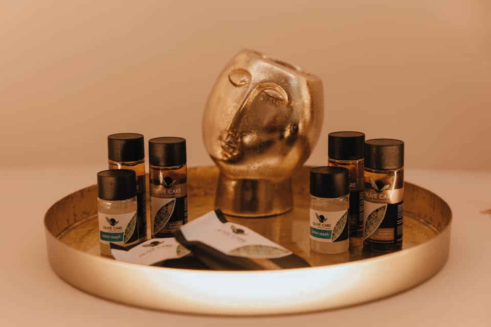 Bathroom amenities