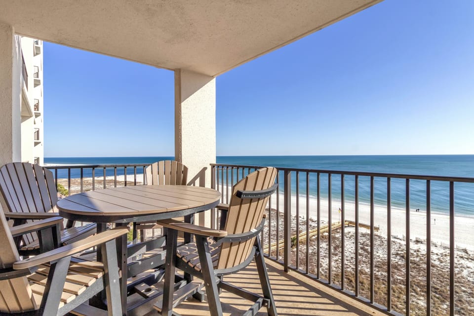 Phoenix East 910. 2 bedrooms & 2 bathrooms. Sleeps 9. Orange Beach, AL Managed by Island Rentals