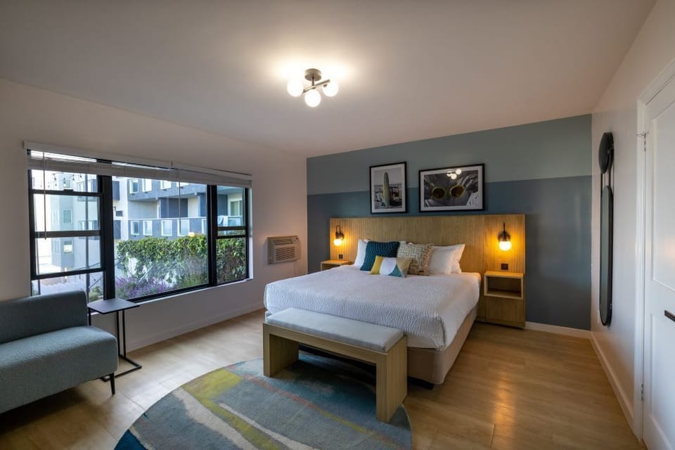 Master bedroom with King bed.