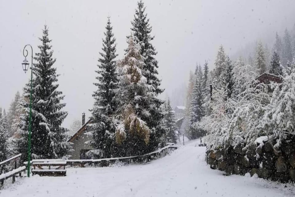Region [winter] (>5 km)