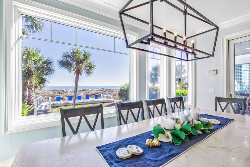 Hilton Head beachfront rental, ocean view master, luxury vacation home with pool, private beach access, 5000+ sf family-friendly short-term rental, rental with pool