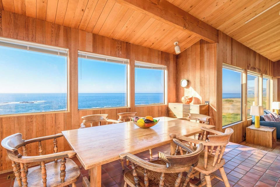 Make mealtime memories together at the dining table, seating 6