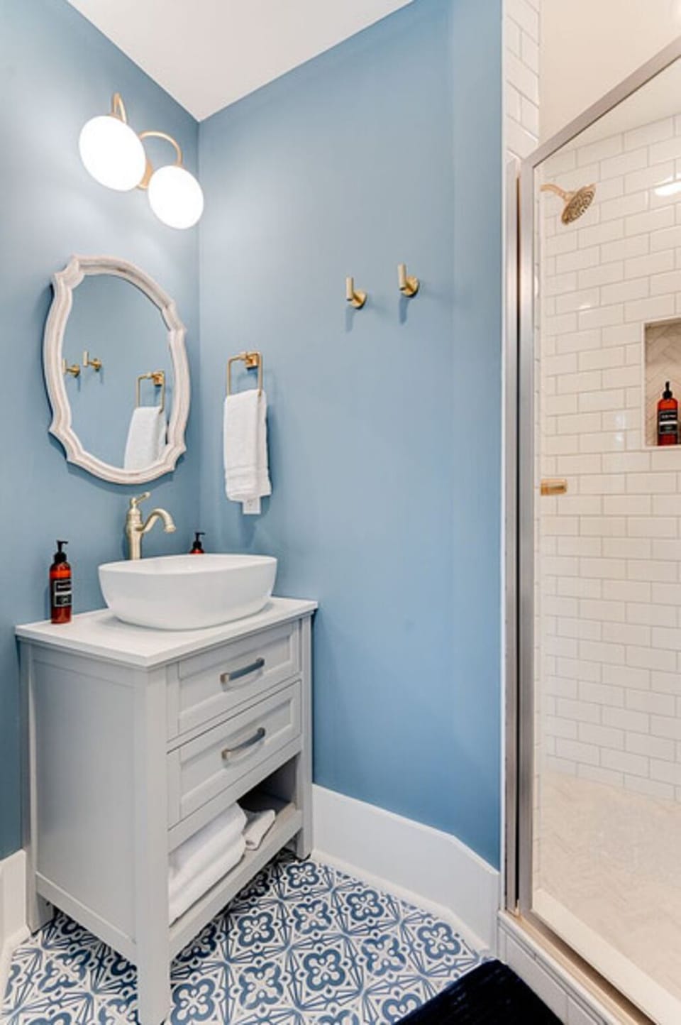 Joanna Bathroom