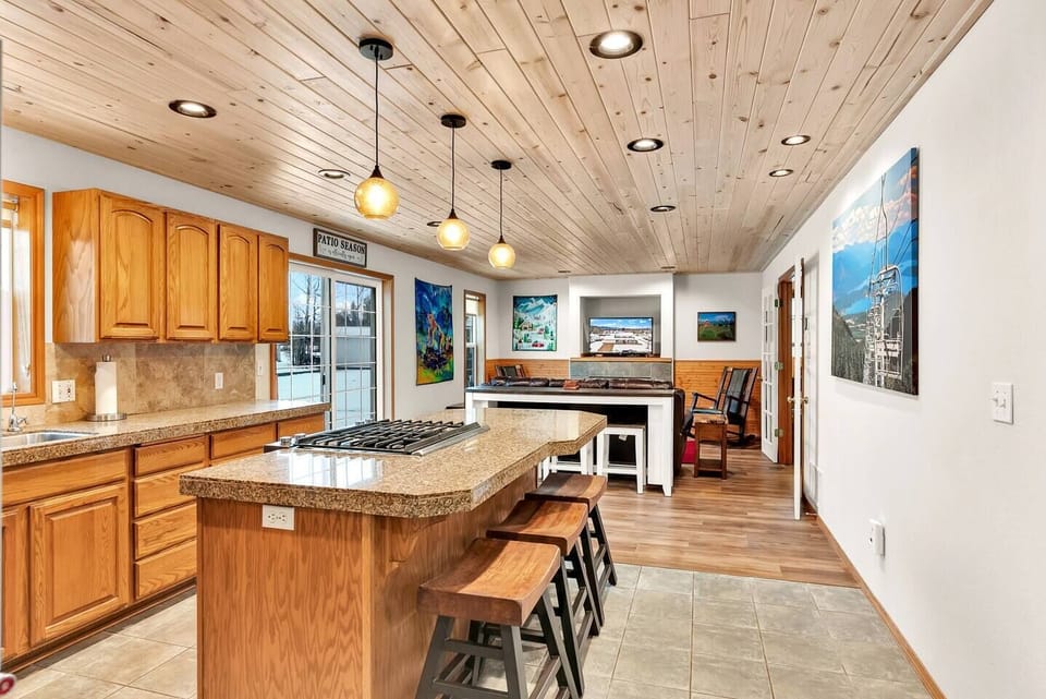 Kitchen and island seating