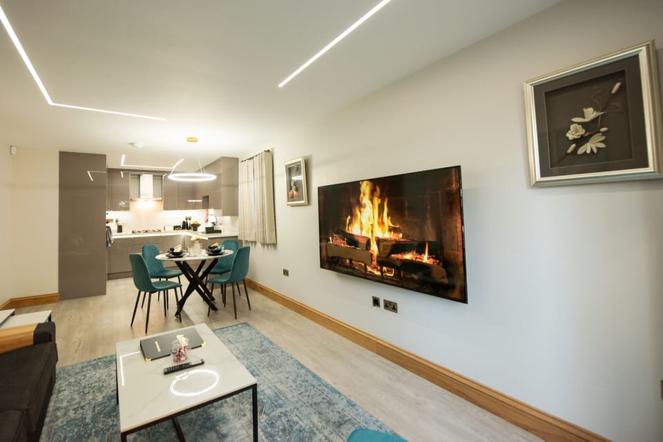 Living/Dining Room