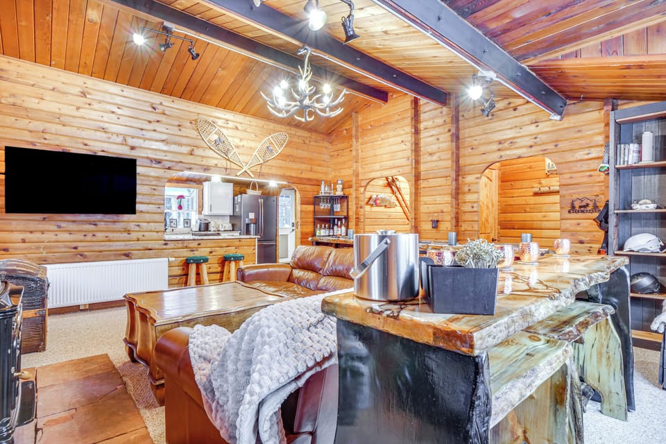 Breckenridge Vacation Rental | 2BR | 1BA | Step-Free Access | 1,100 Sq Ft