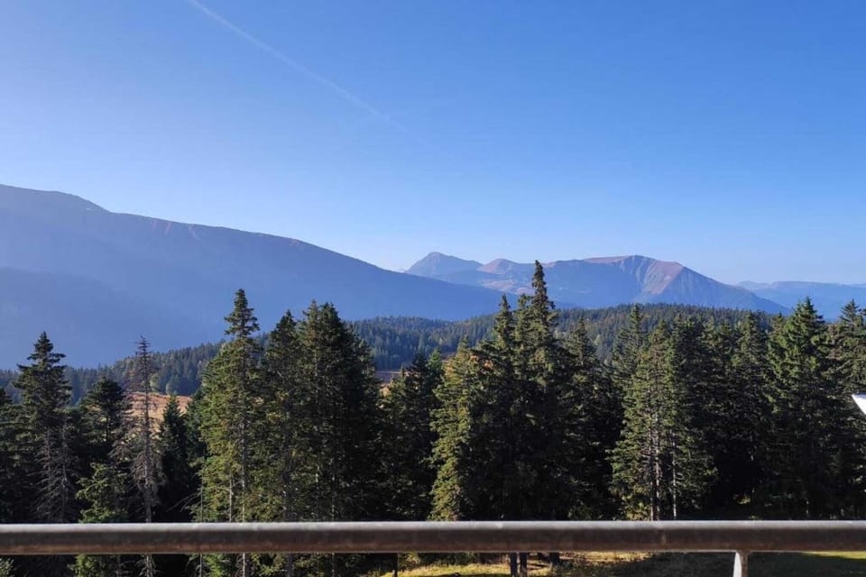 Surroundings [summer] (1-5 km)