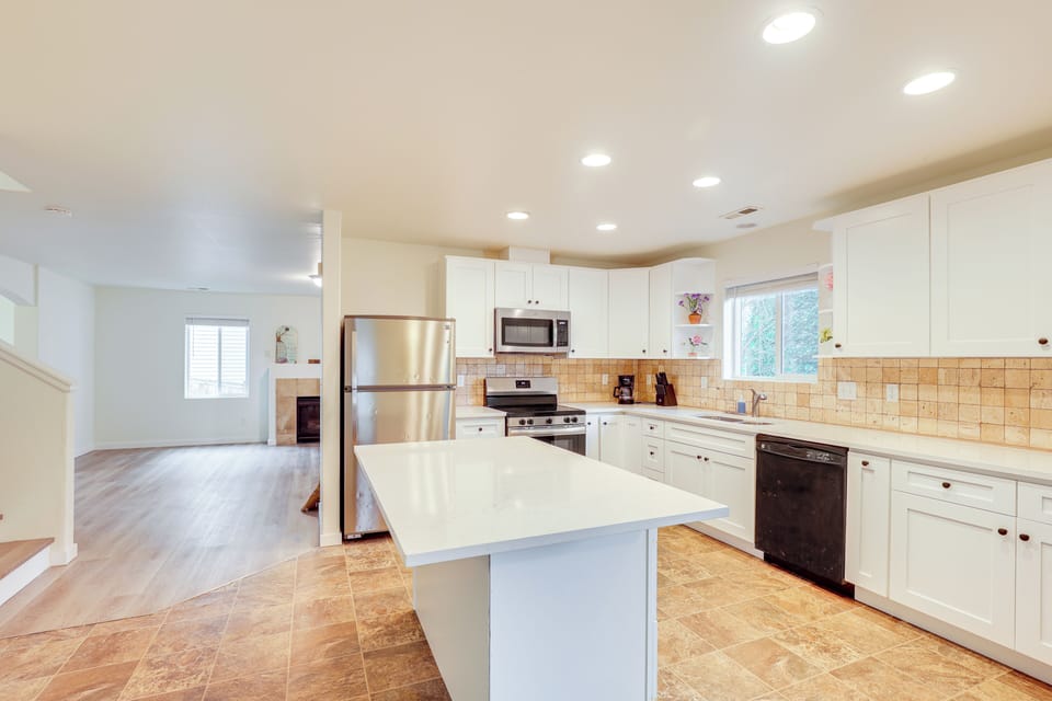 Kitchen | Dishwasher | Free WiFi