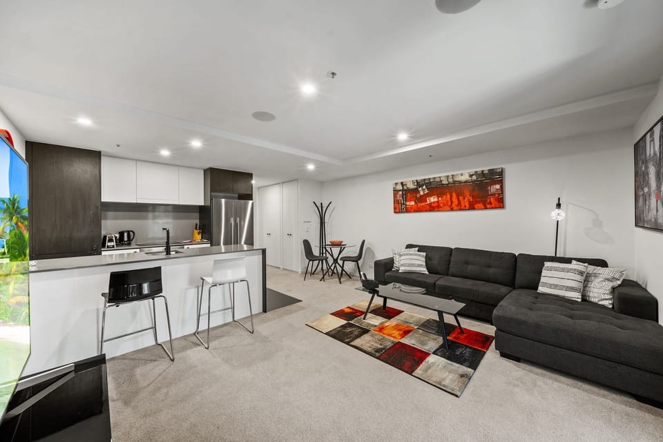 Kitchen/Dining Area/Living Area