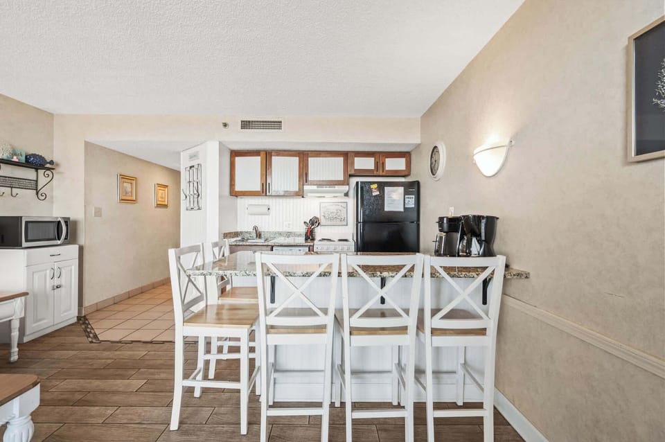Breakfast Bar