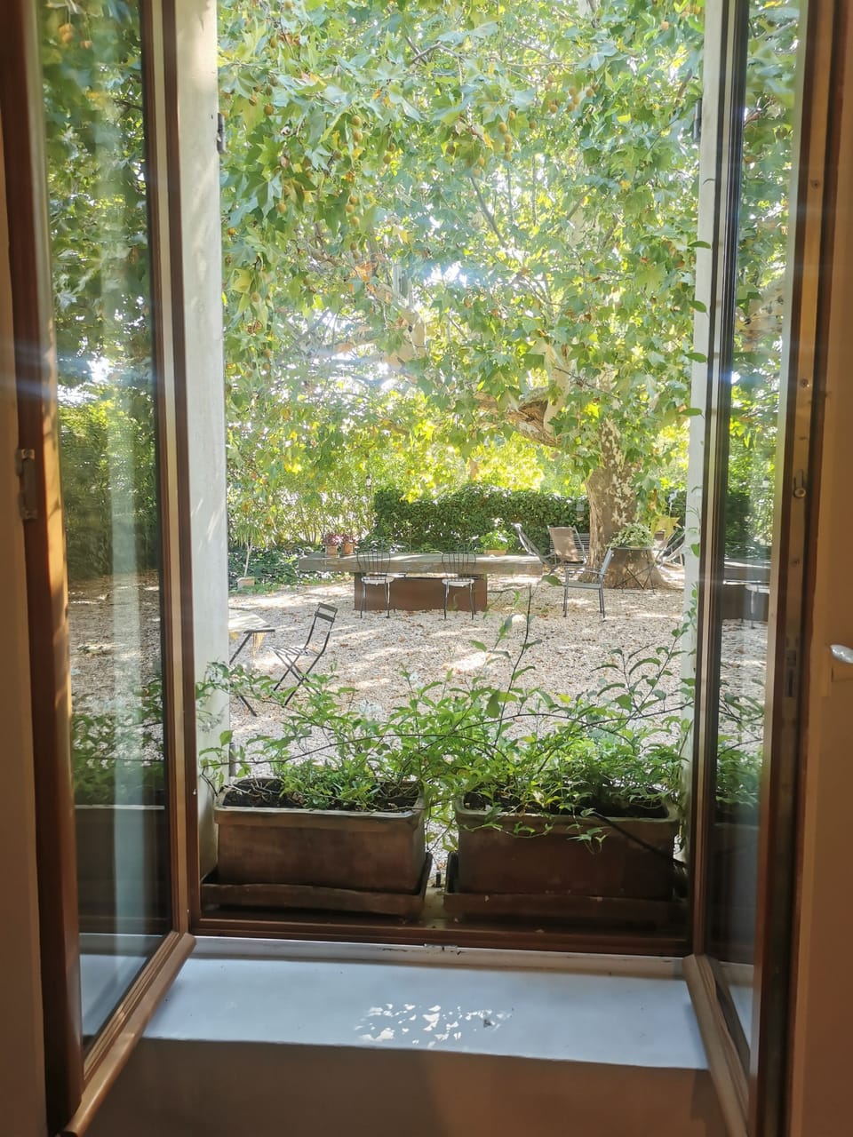 VIEW GARDEN