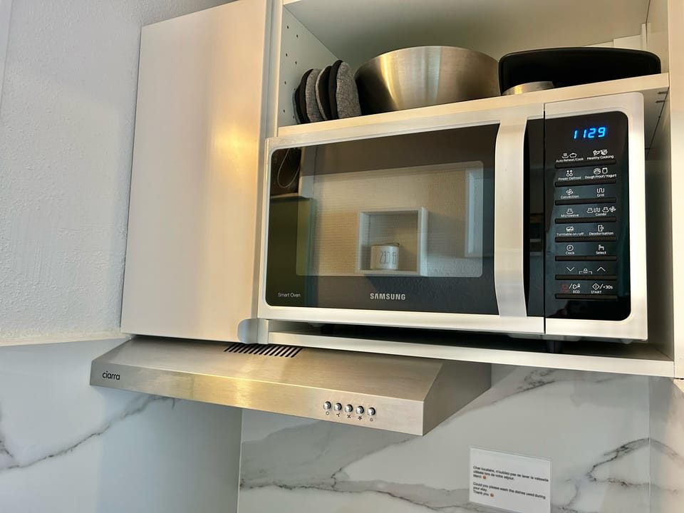 Microwave