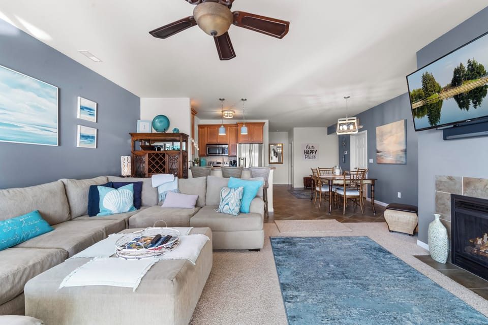 Lakeview living room