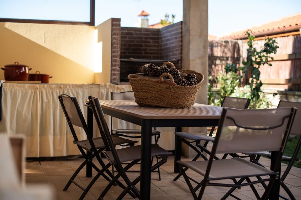 BBQ facilities,Floor plan,Garden view