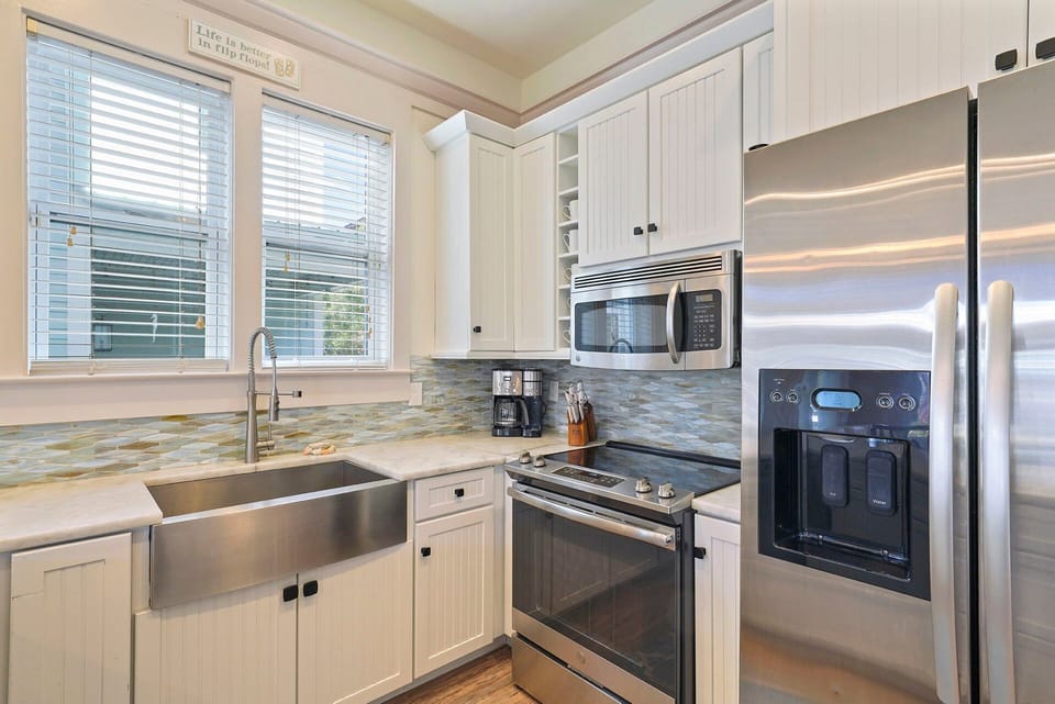 Arrabella - Seagrove Beach - Kitchen