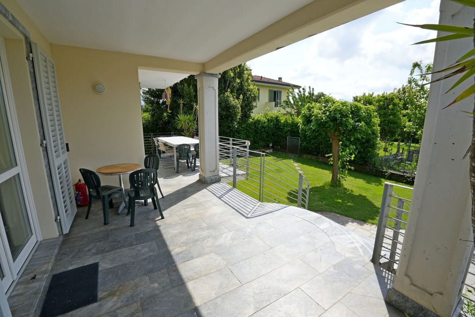 Balcony / Terrace / Patio