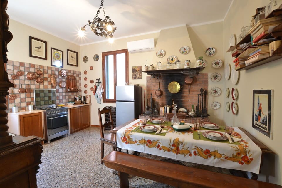 Autumn, Kitchen, Spring, Summer