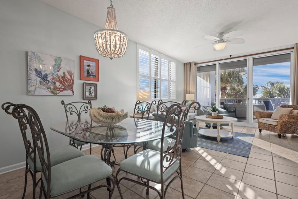 Dining Area - Choose to enjoy meals with every member of your group at the dining table with seating for 6, or perhaps some great conversation and a hand of cards for entertainment.