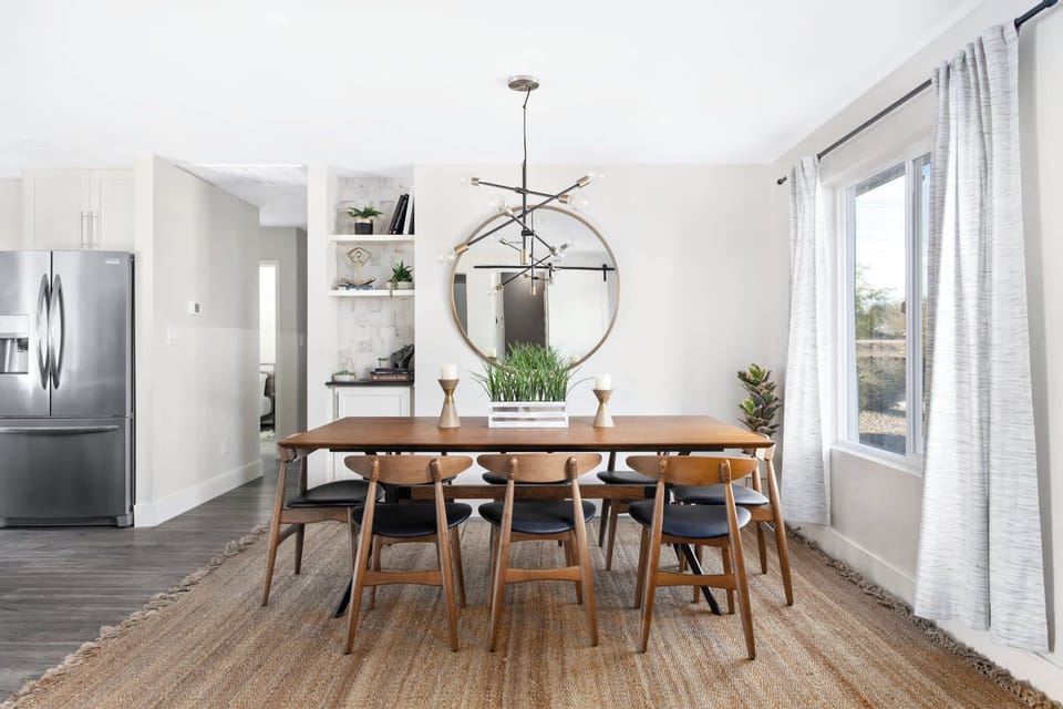 "Cook, dine, and unwind: our kitchen dining space is perfect for every meal!"
