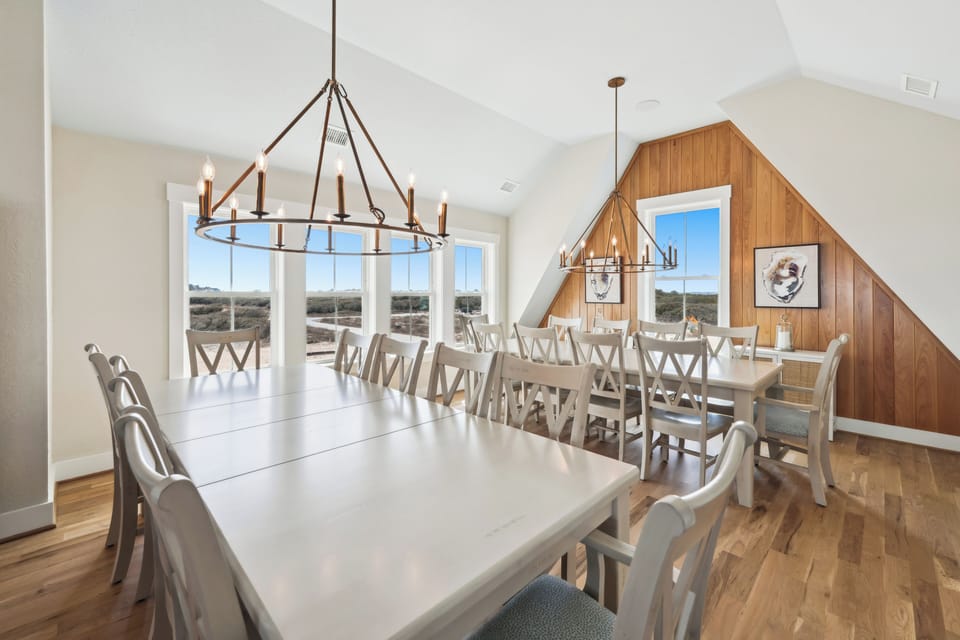 Main Level,Dining Area,