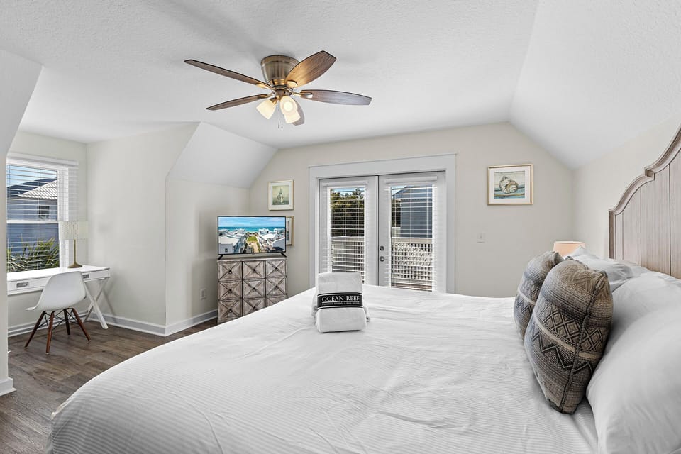 Buddy Street Retreat Guest Bedroom 3