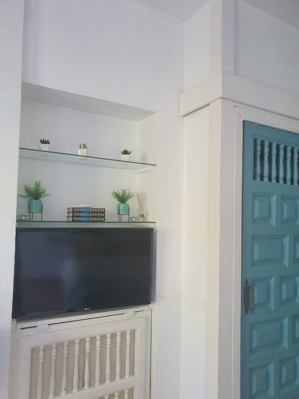 Comfy Studio in the Golden Mille close to the beach and ina urbanization with pool and tennis court (4)