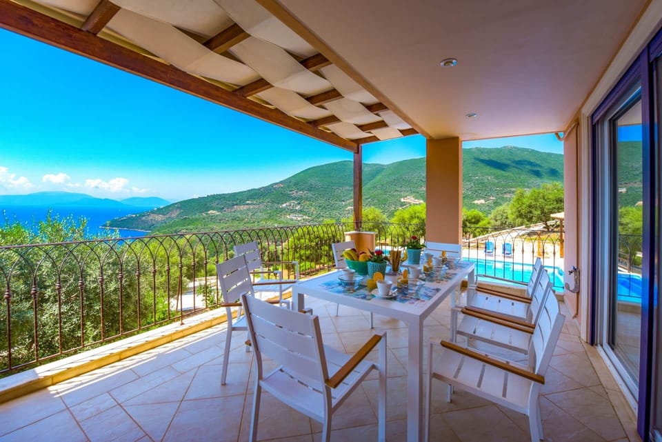 balcony with sea view