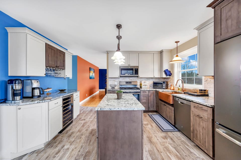 Indoors, Kitchen, Home Decor, Refrigerator, Floor