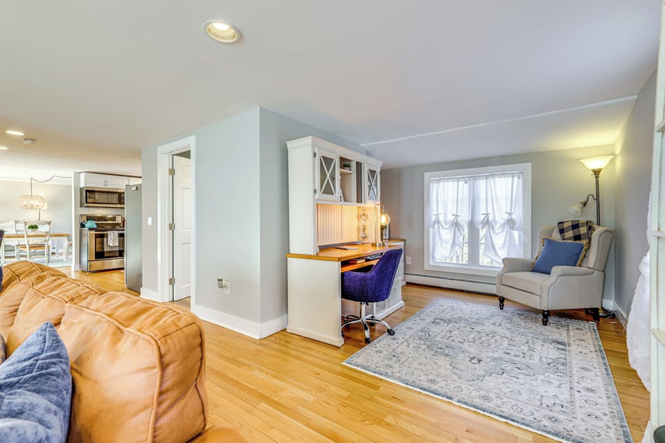 Office | 1st Floor