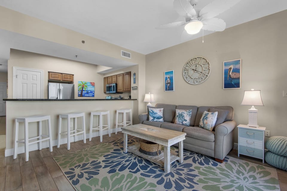 Ariel Dunes II 1705 - Living Room