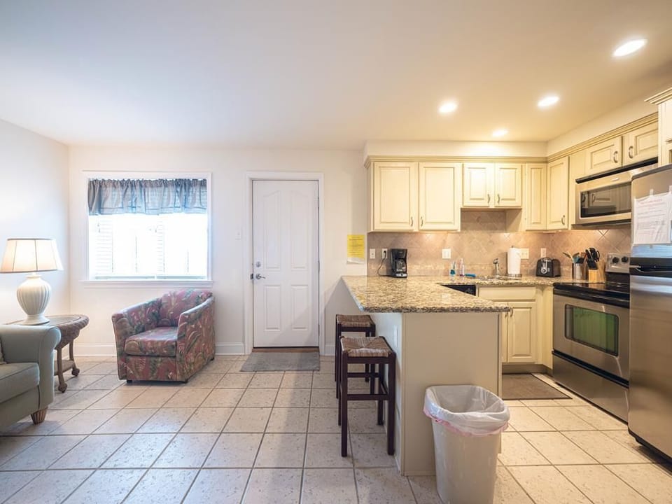 Spacious kitchen and dining area with an open layout, making mealtime and entertaining effortless.