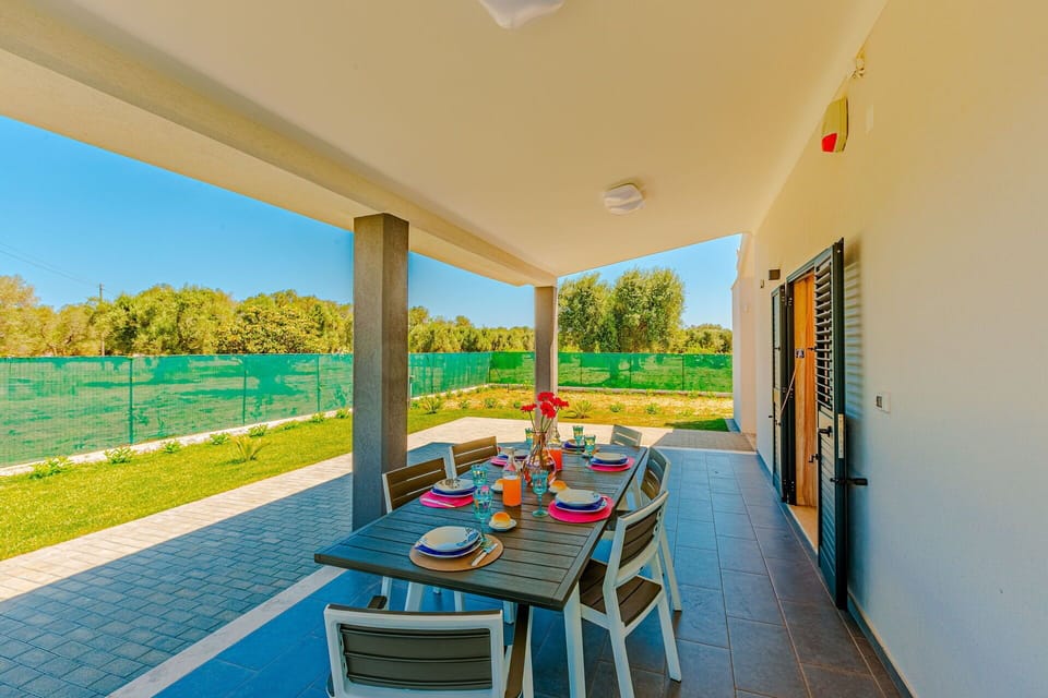 Garden, Shade, Landscaping, Resort, Eco Hotel, Villa, Walkway