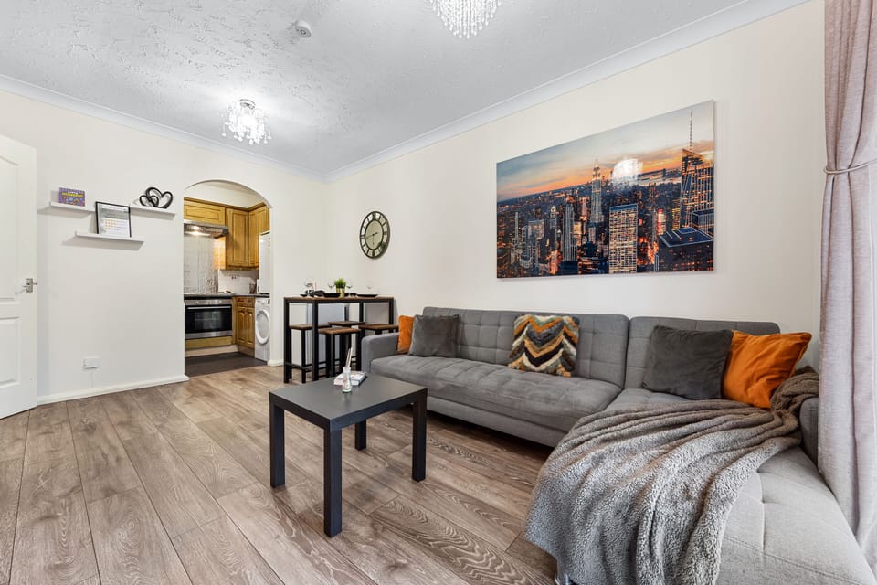 Living Room / Lounge