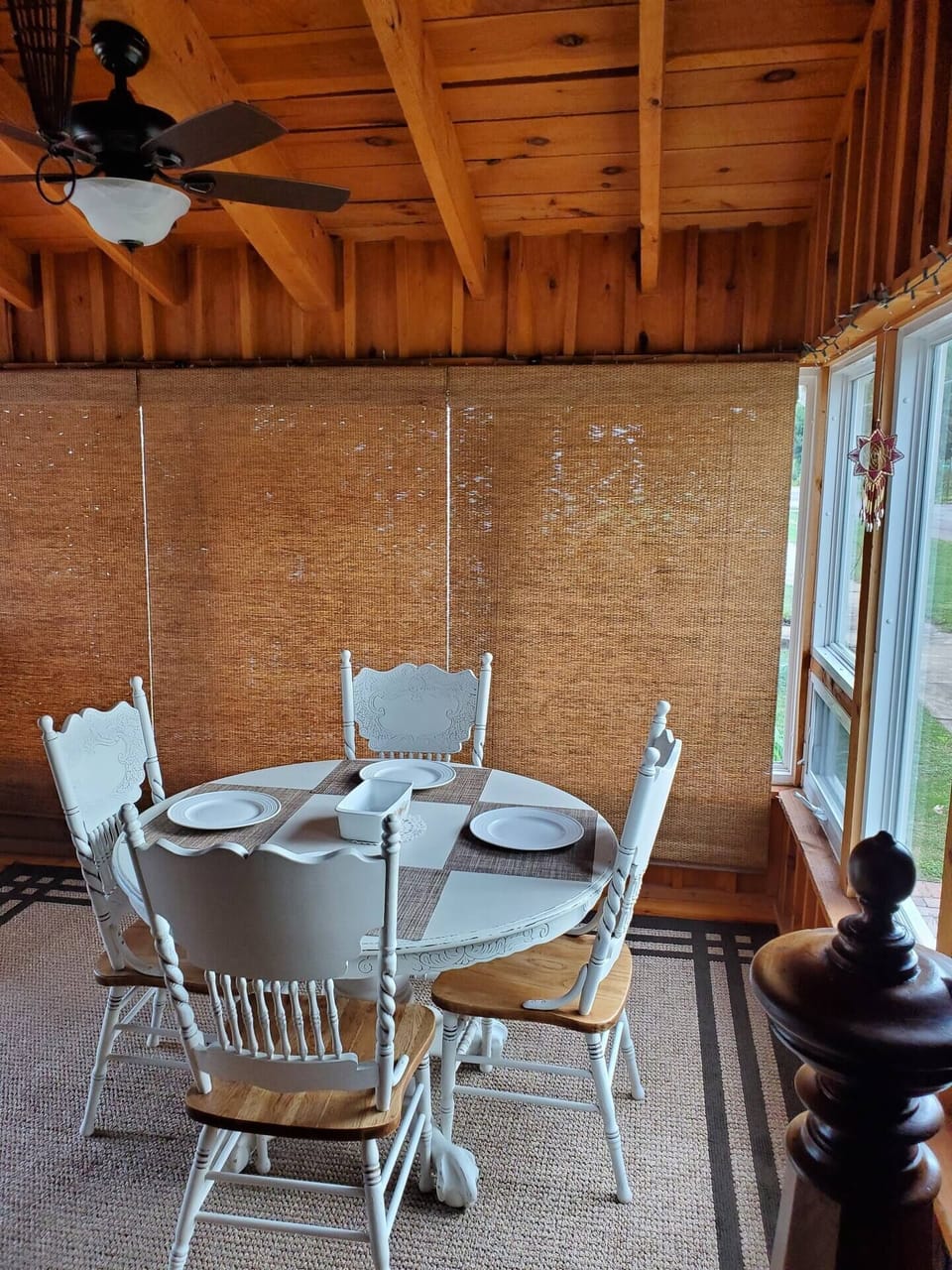 Dining Area. Table leaf and extra chairs in closet as well as nearby breakfast bar for two. 