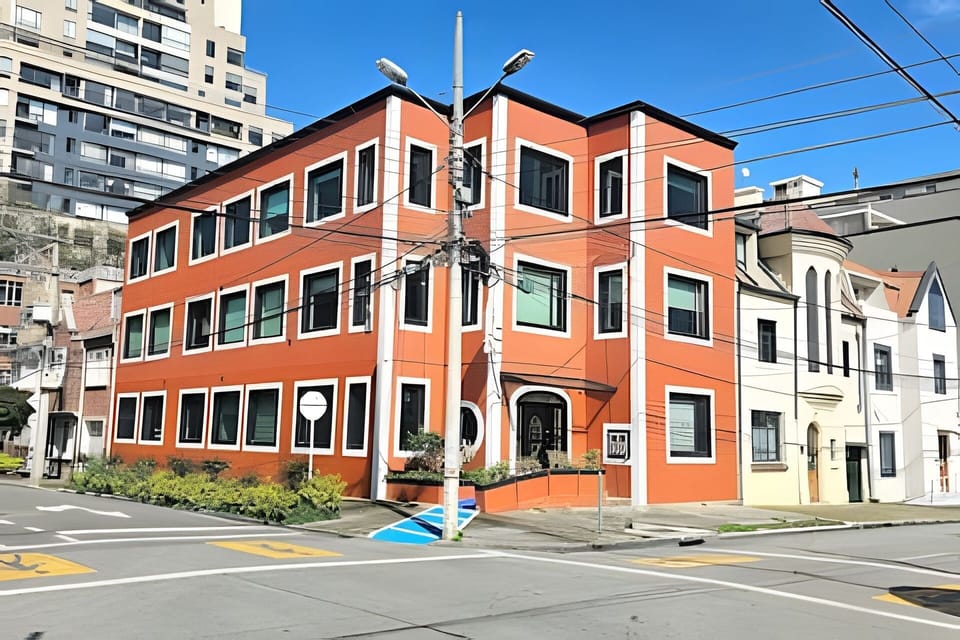 Facade / entrance