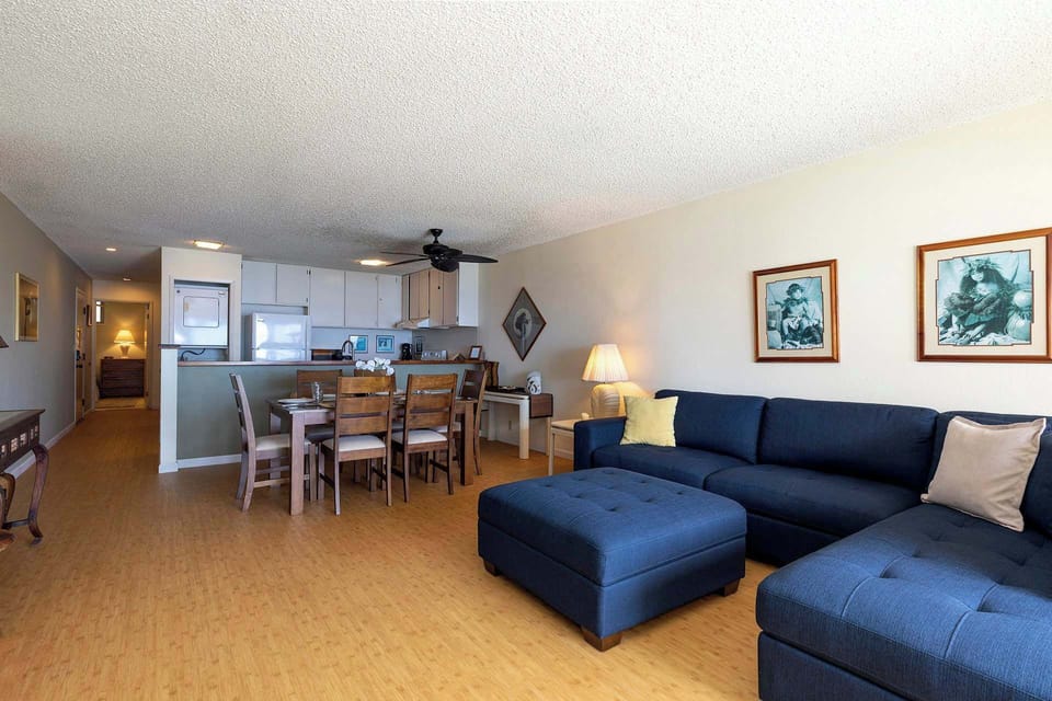 Living/Dining combo