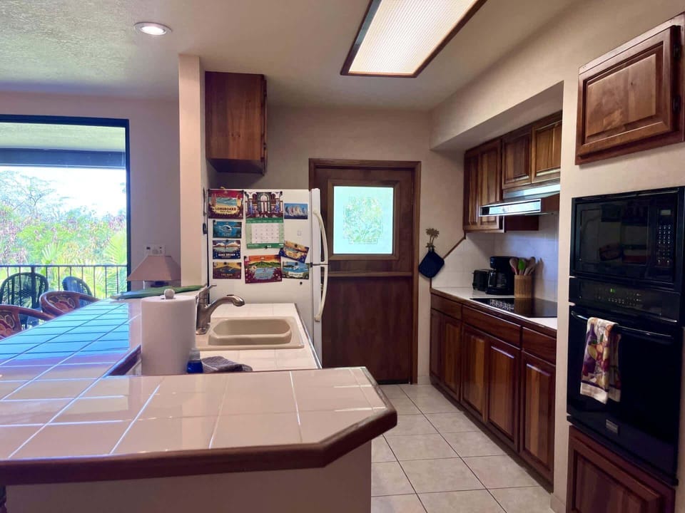 Full Kitchen
