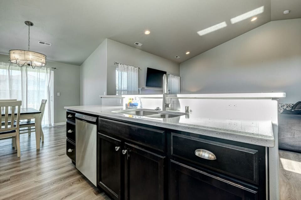 Kitchen - Open Concept