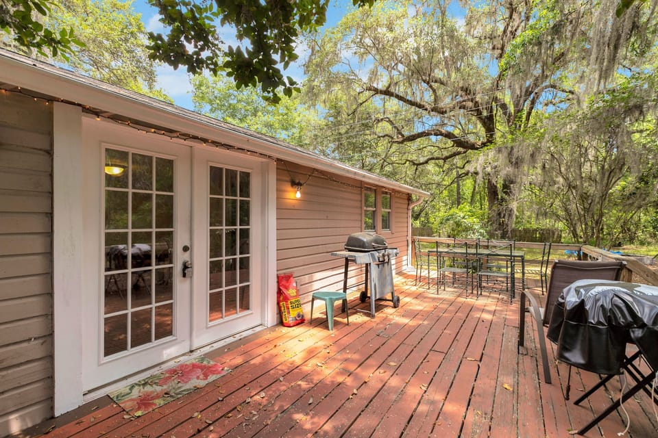Building, House, Porch, Door, Deck