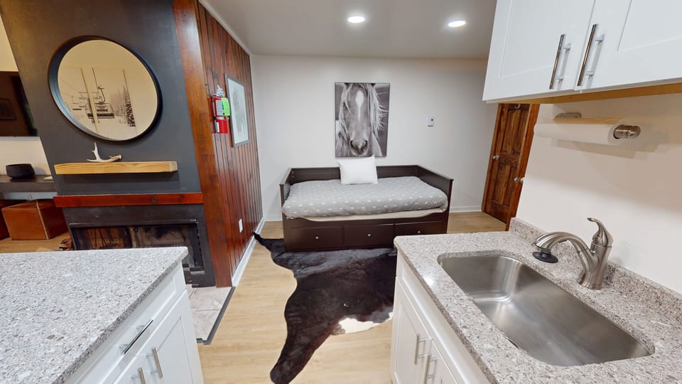 Indoors, Sink, Sink Faucet, Floor, Flooring