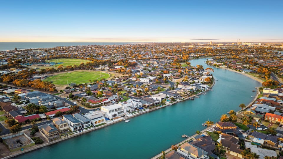 30 Newcombe Avenue West Lakes Shore_7