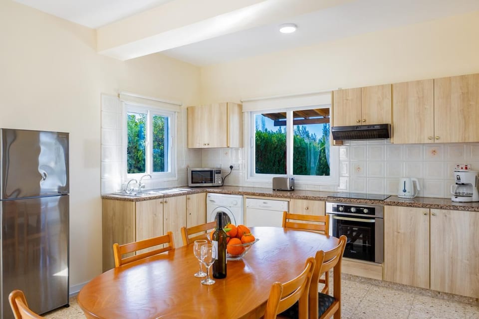 Equipped kitchen